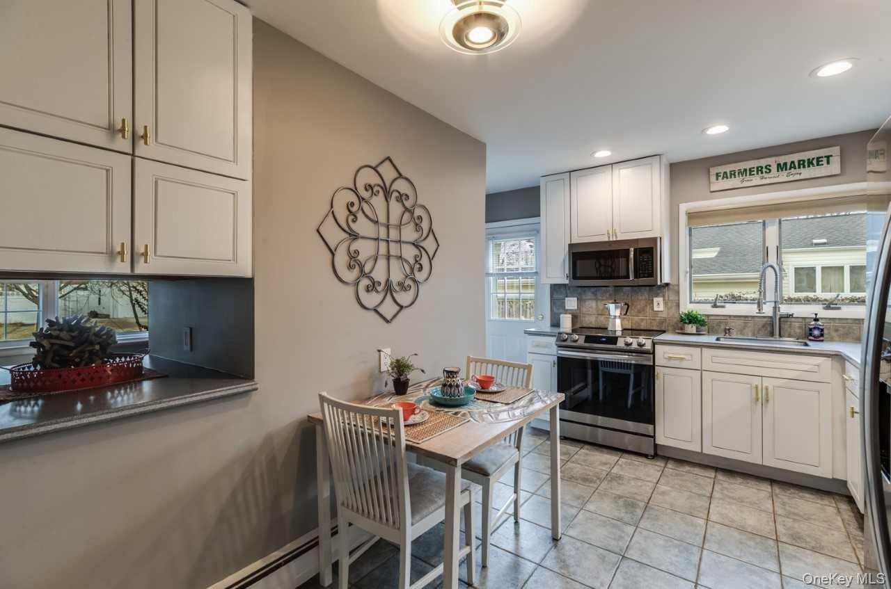 18 Shelter Hill Rd – photo 4