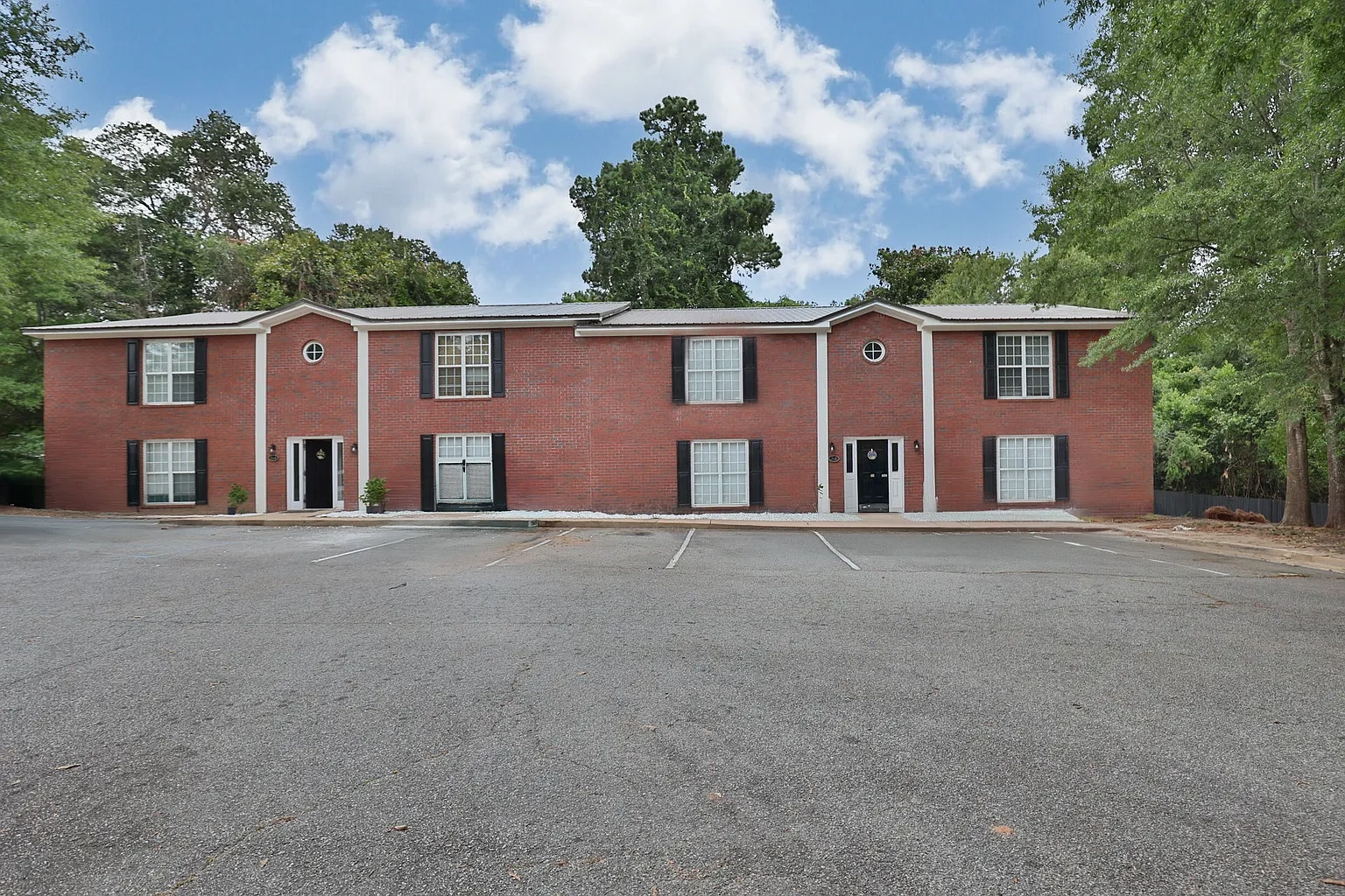 Caroline Ridge Apartments – photo 2