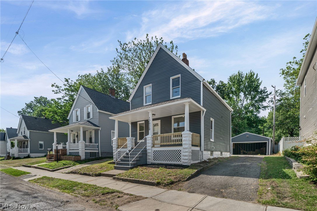 12028 Wade Park Ave – photo 3