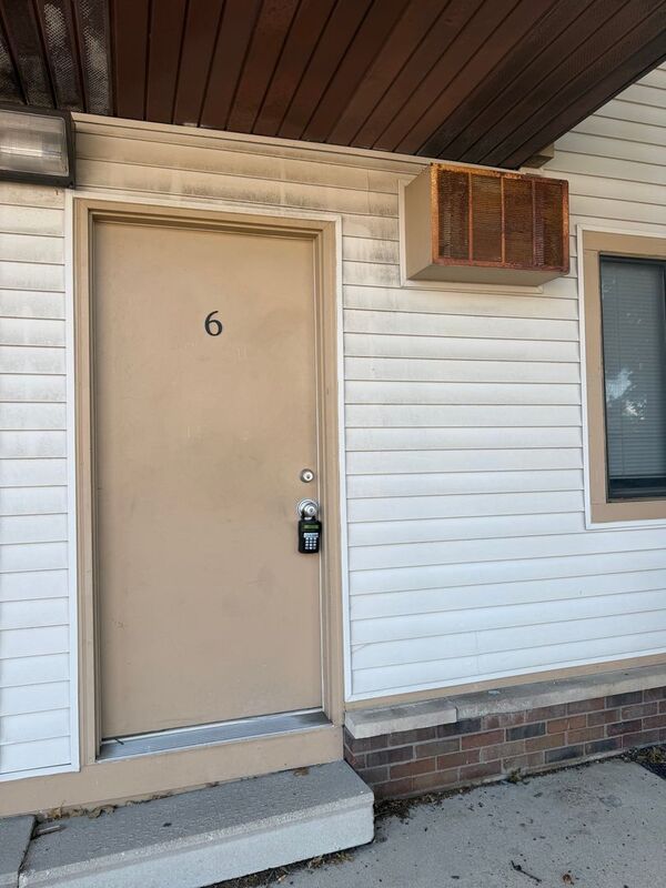100 N 27th St unit # 6 – photo 1