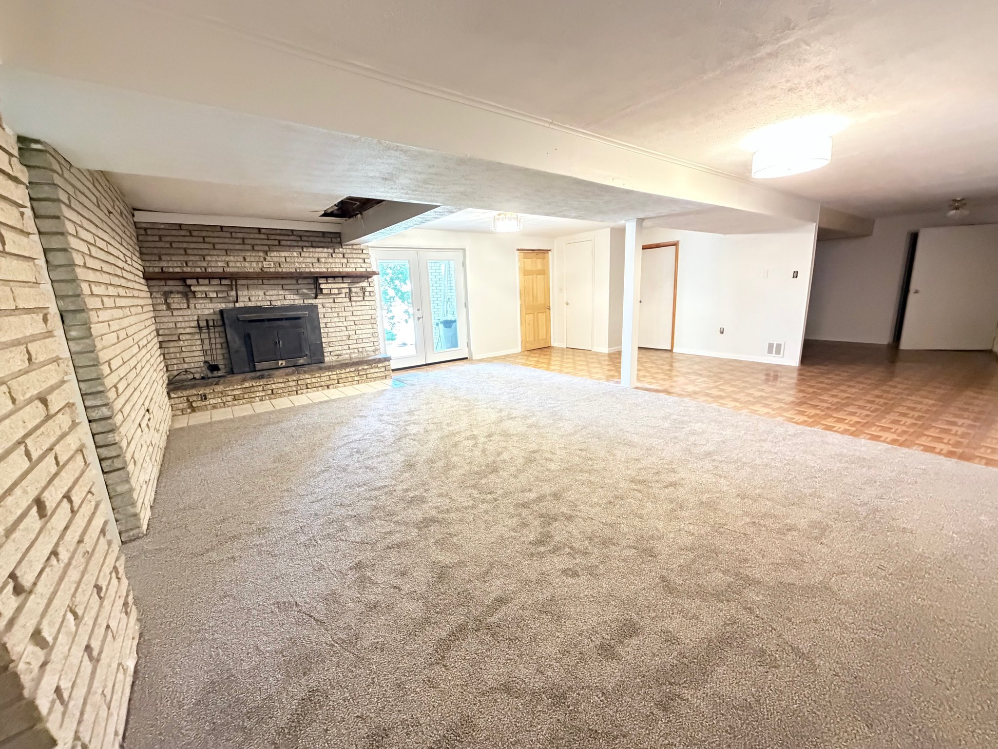 410 5th St unit Downstairs – photo 3