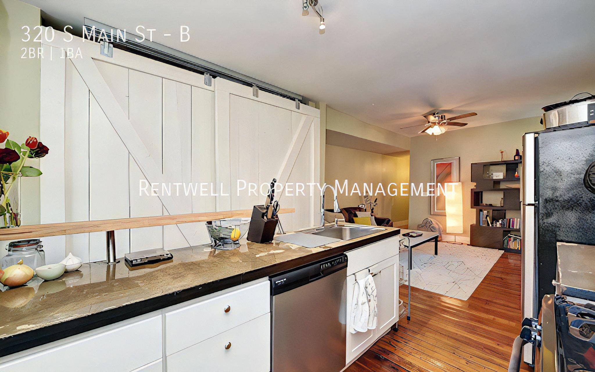 320 S Main St – photo 1