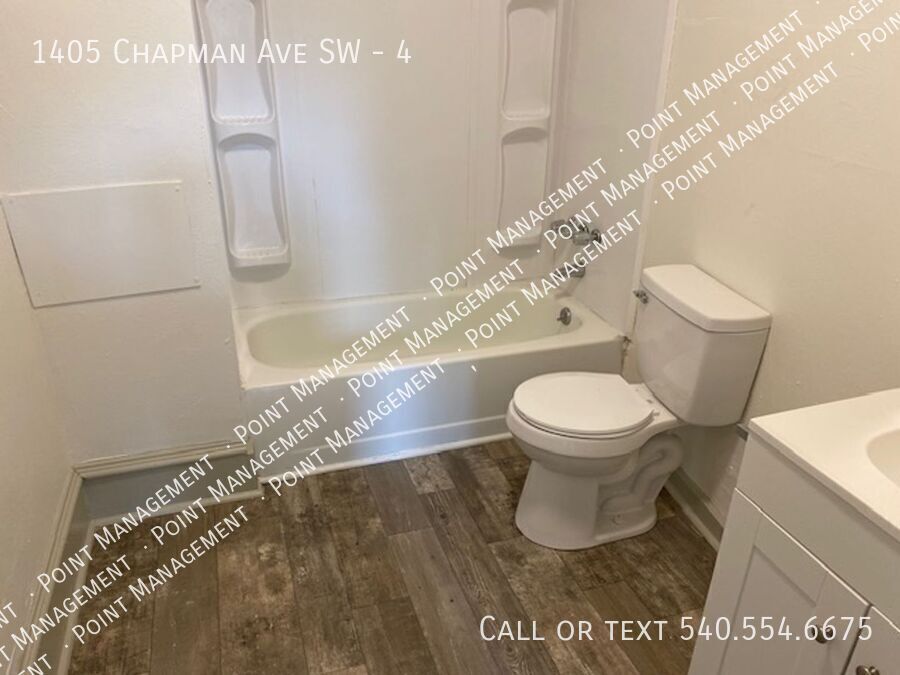 1405 Chapman Ave SW – photo 3