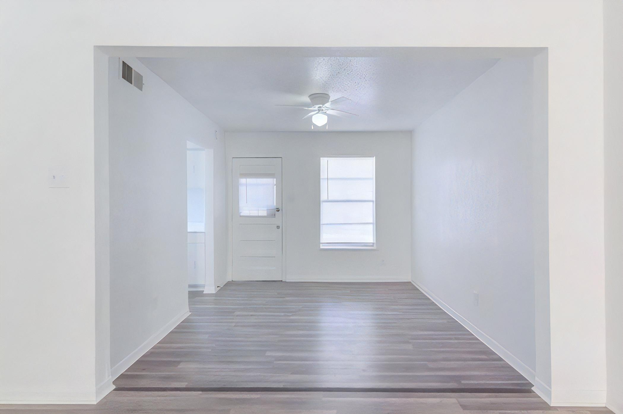 3501 Keltner Ave unit 102 – photo 3