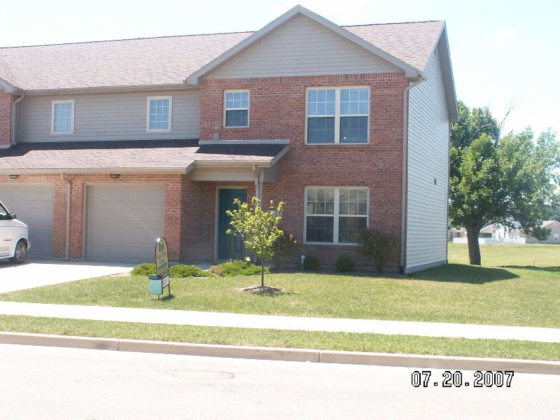 2382 Meadowpoint Dr unit 2382 Meadowpoint Dr. – photo 1