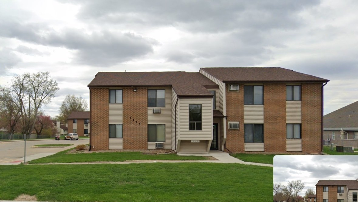 1425 N 11th Ave E unit 101 – photo 2