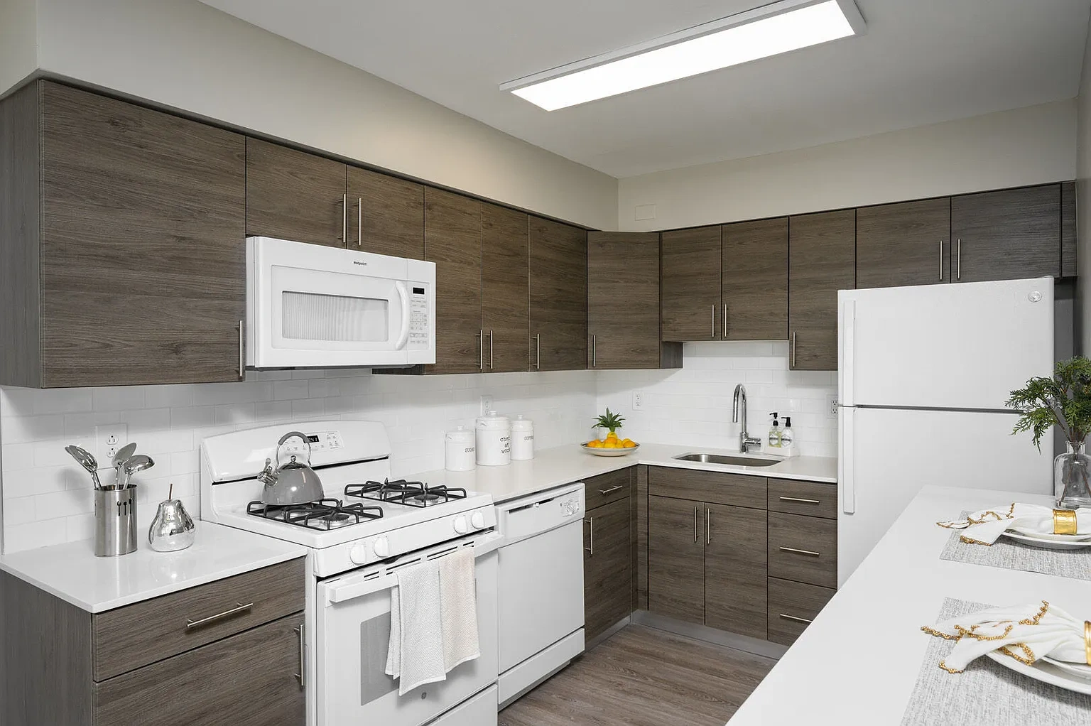 Chestnut Terrace Apartments – photo 2