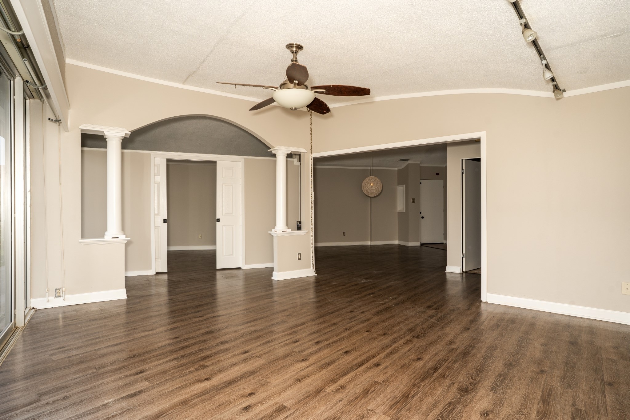 823 S Water St unit 5F – photo 4