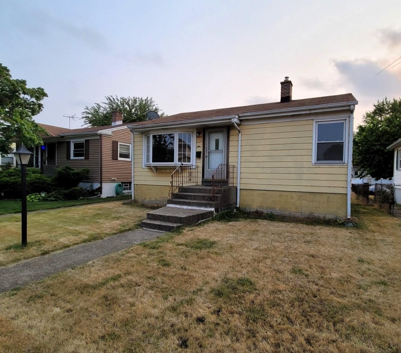 2716 White Oak Ave – photo 2