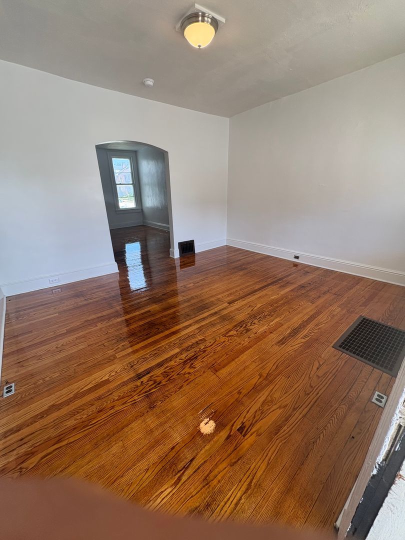 1701 W Philadelphia St unit 1 – photo 2