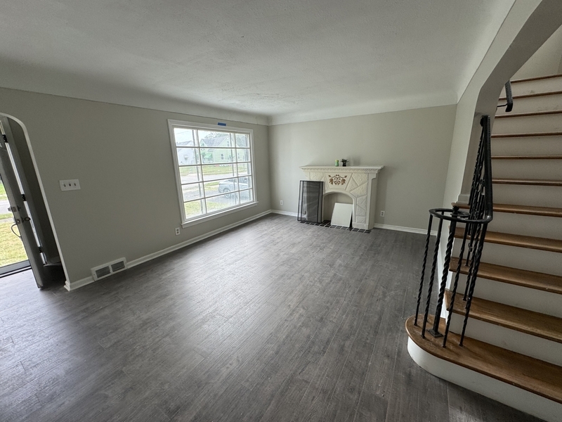 18801 Invermere Ave – photo 4