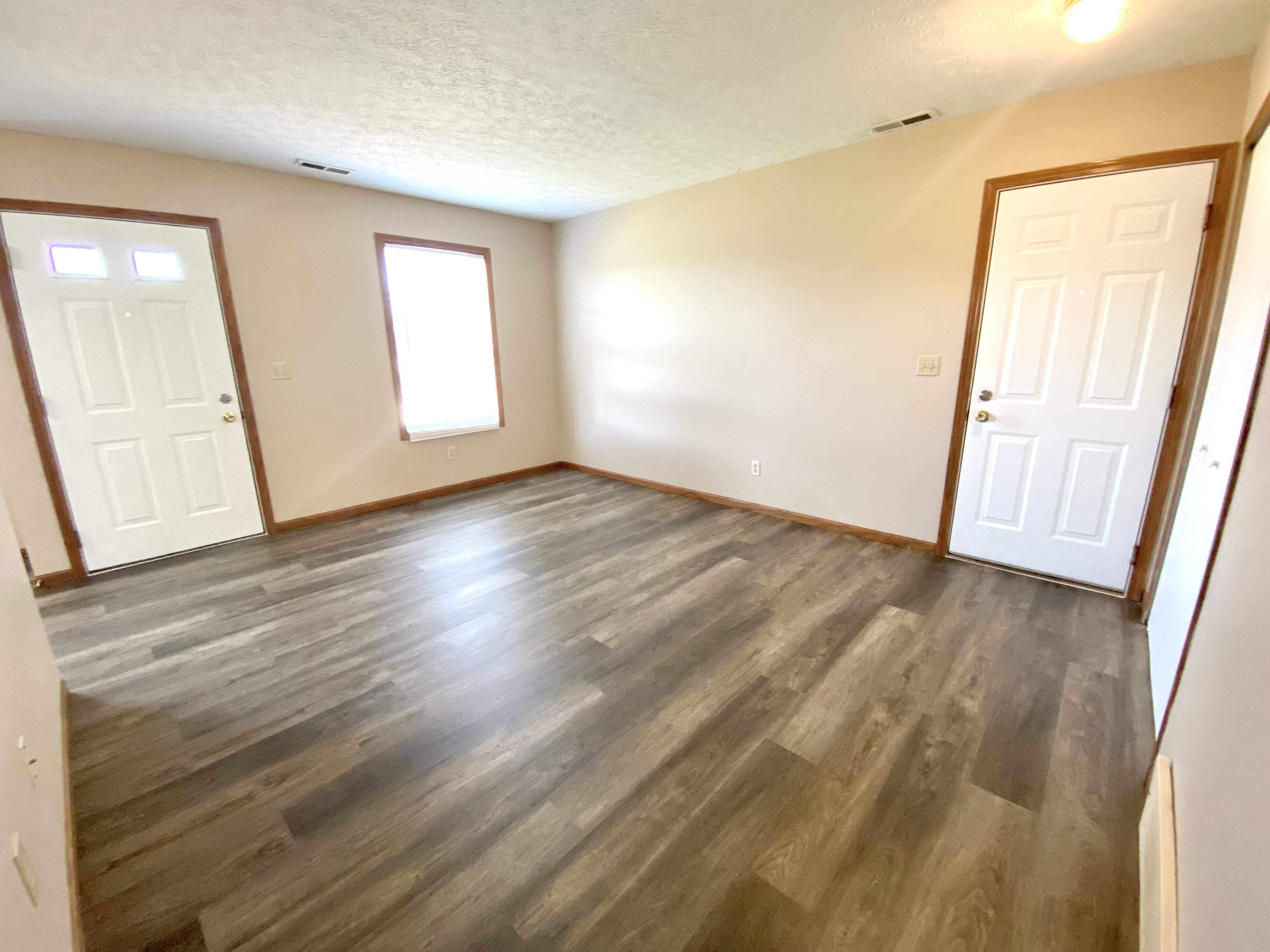 2525 Zircon St NE unit 2525 – photo 3