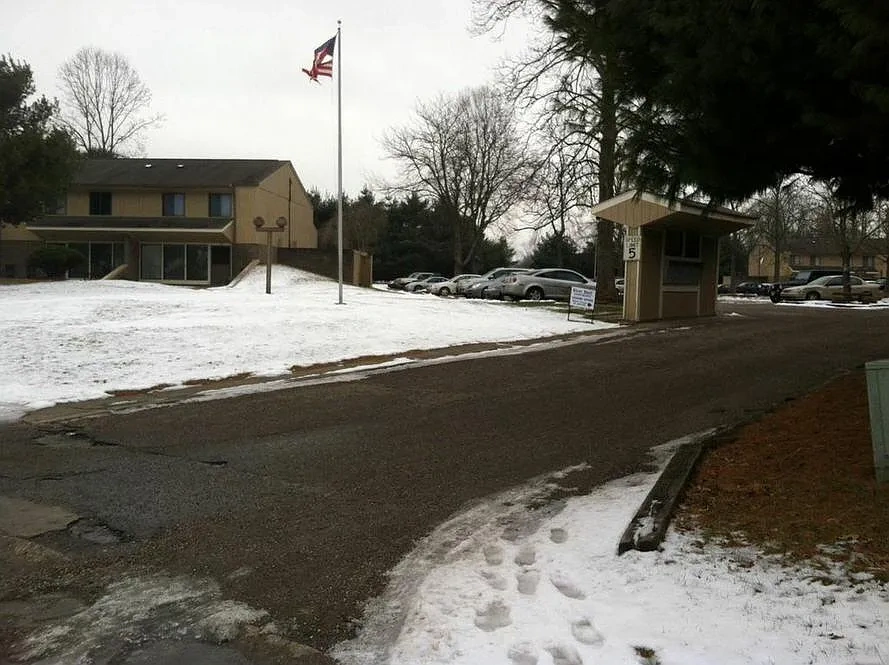 Riverbluff Apartments – photo 3