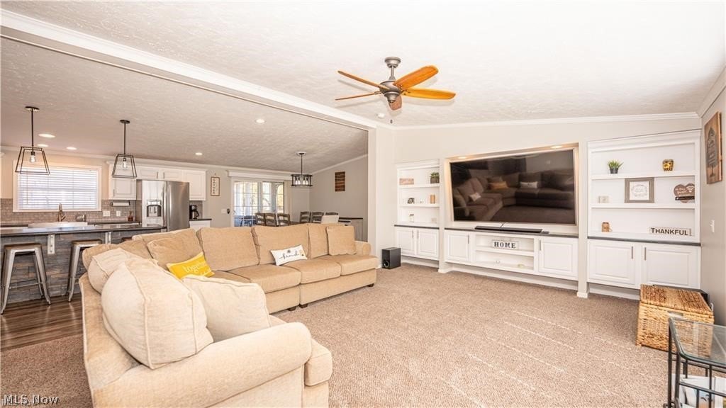 5719 N Richmond Rd – photo 4
