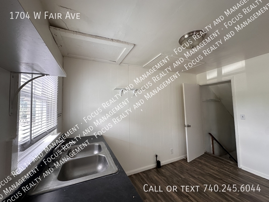 1704 W Fair Ave – photo 3