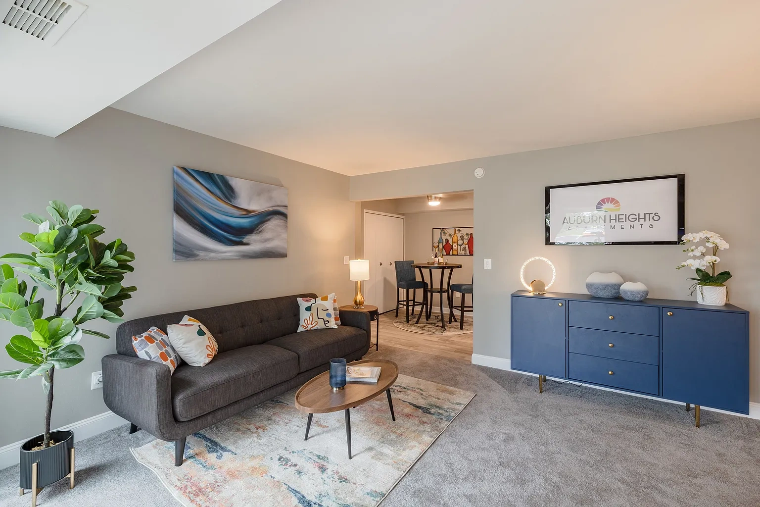 Auburn Heights Apartments – photo 2