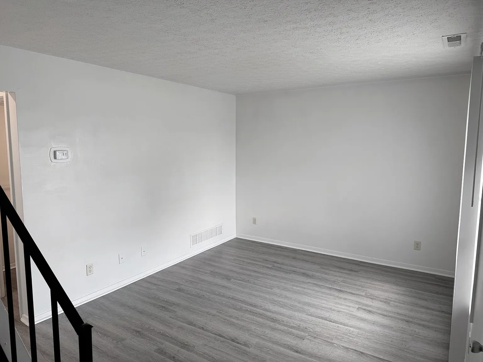 Jersey Ridge Apartments – photo 3