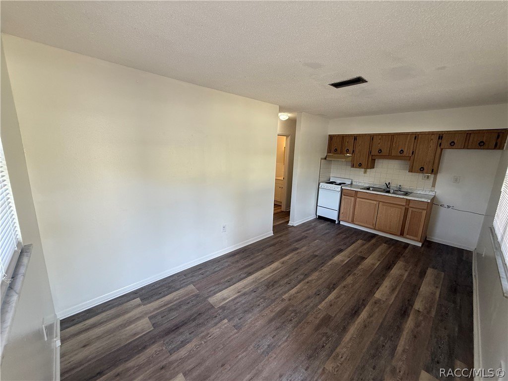7125 W Porpoise Dr – photo 3