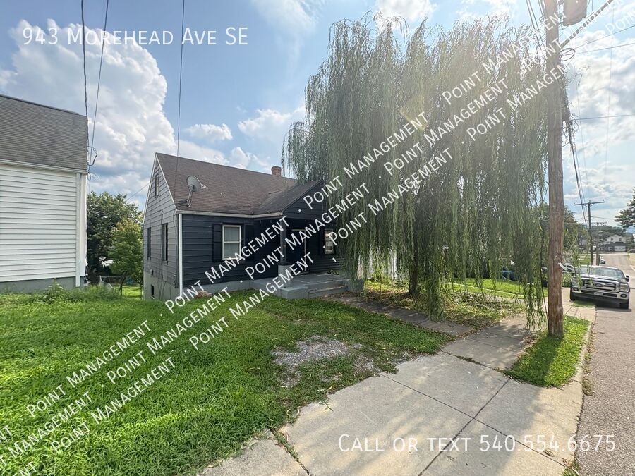 943 Morehead Ave SE – photo 2