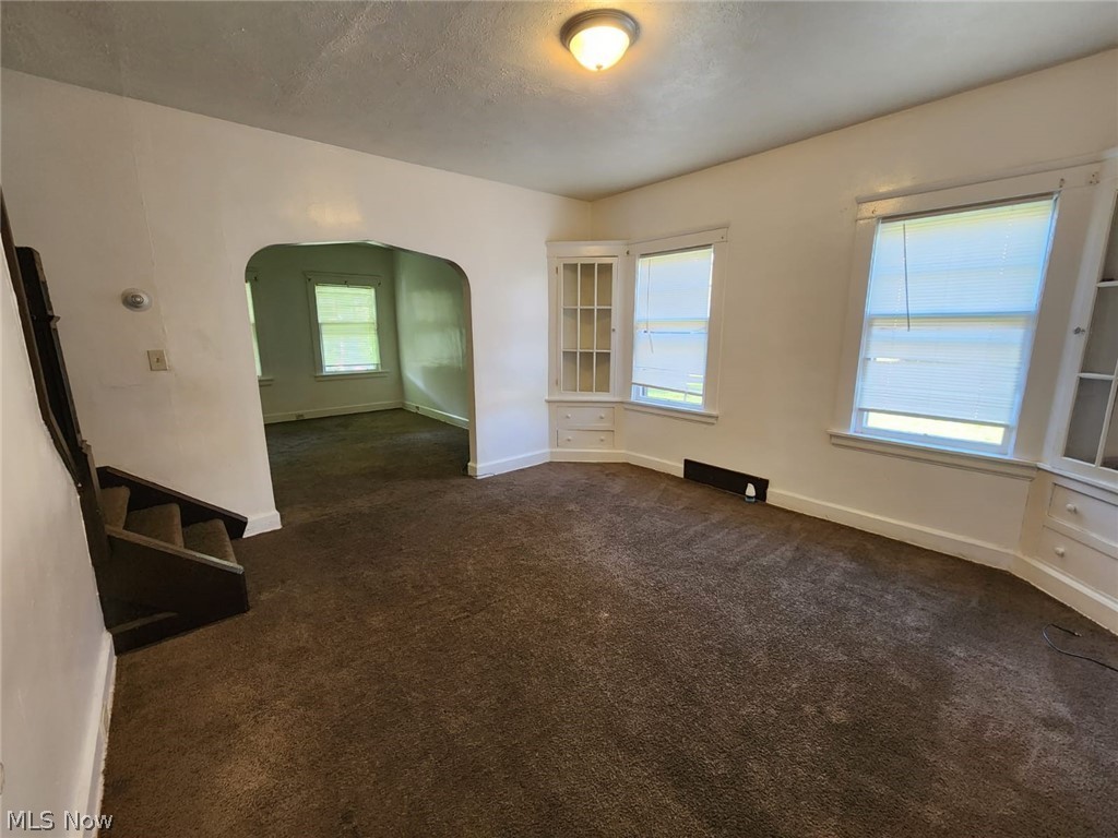 2859 Avondale Ave unit 2859 – photo 4