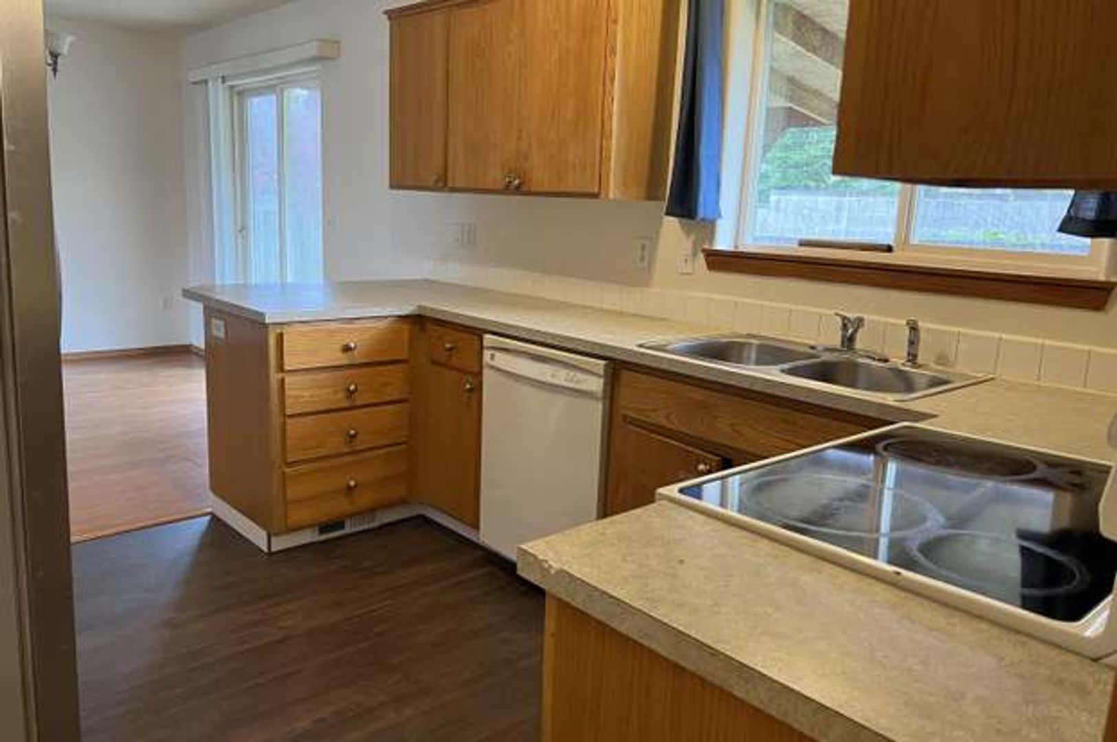 1188 SW Ivory Loop – photo 5