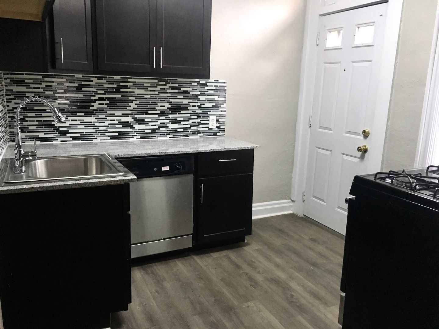 108 Hallock St unit 2 - Designer – photo 3