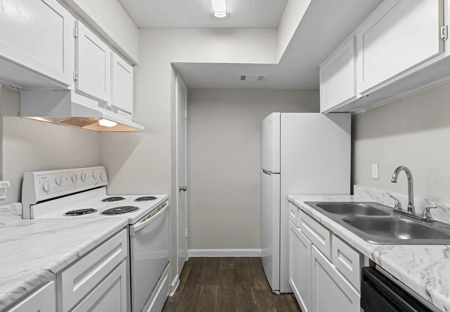 Serena Forest Apartments – photo 5