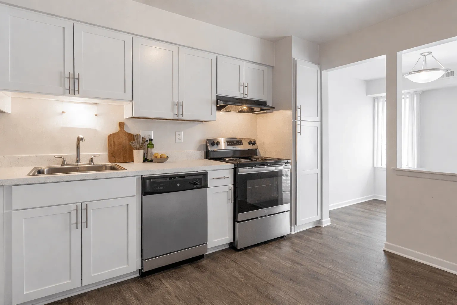 Pine Ridge Apartments - Southfield, MI – photo 2