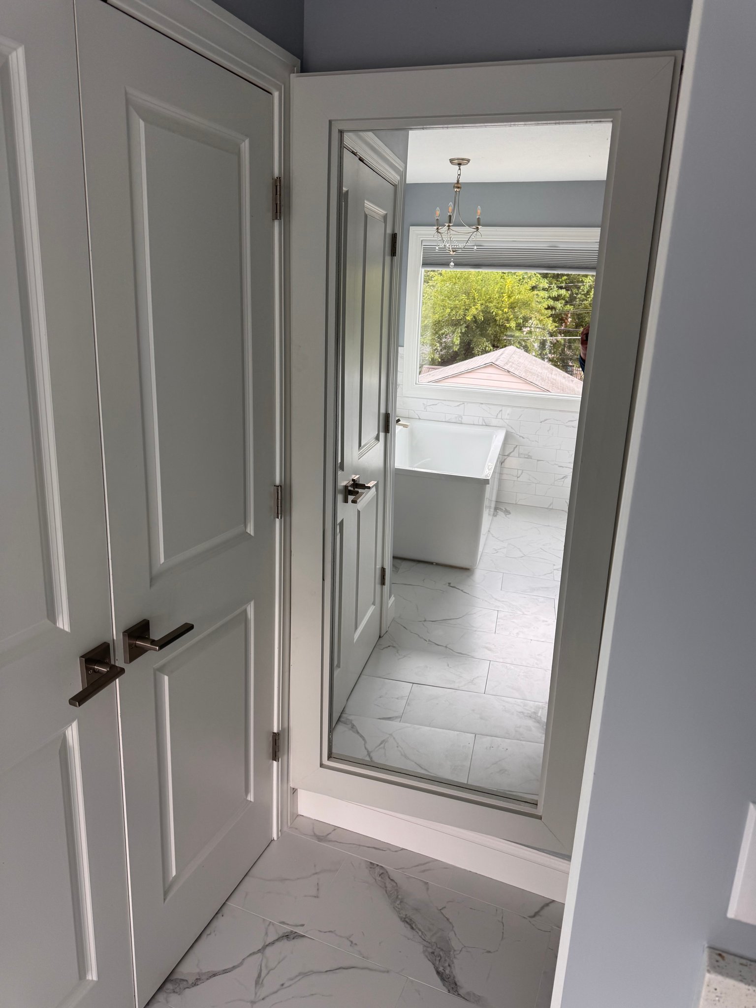 2066 Lakeland Ave – photo 2