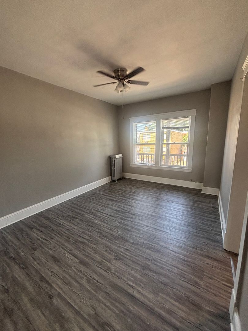 18251 Detroit Ave unit 8 – photo 4