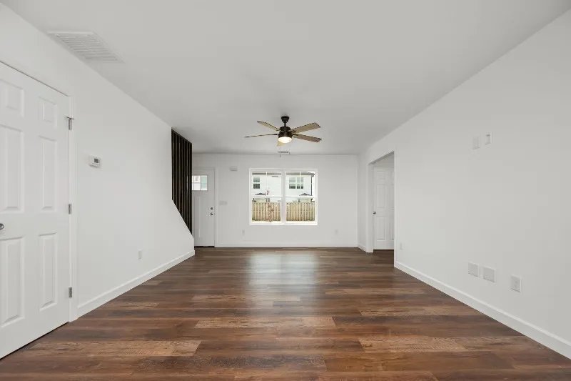 110 Hobson St – photo 4