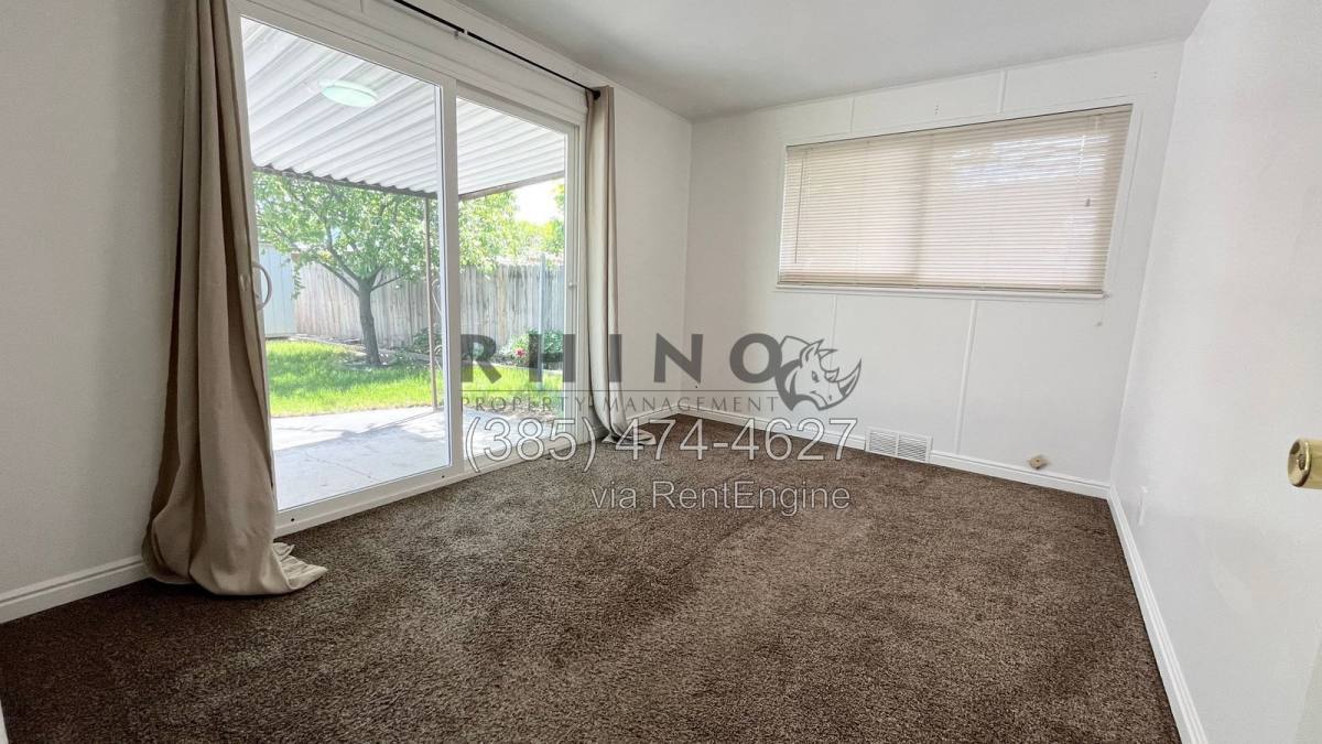 3389 S 2760 W – photo 4