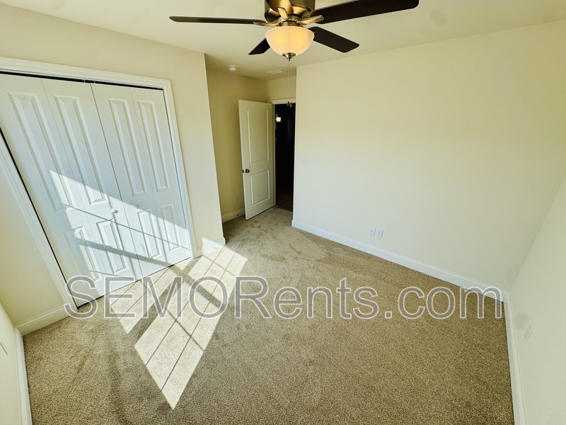 3858 McKendree Xing unit 1 – photo 3