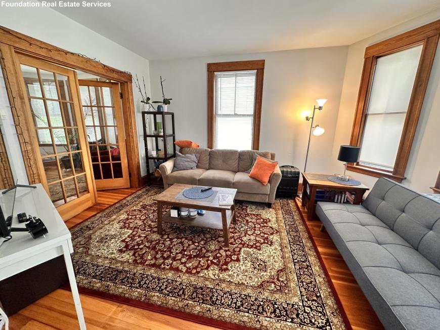 16 Middle St – photo 3