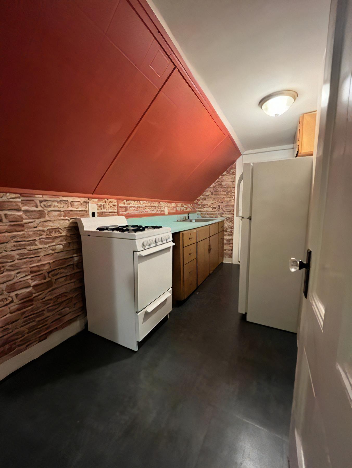 38 Tuttle St unit 2 – photo 2