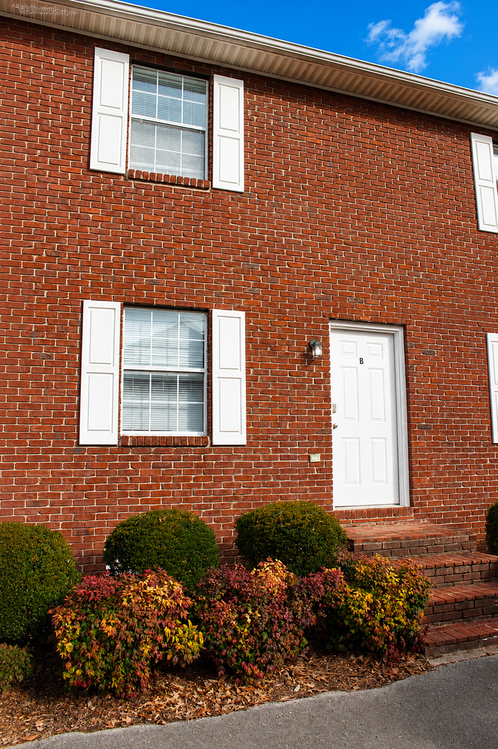 1219 Byrne Ave unit 1219 Byrne Ave C – photo 1