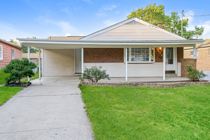 3346 Stevie Ln – photo 1