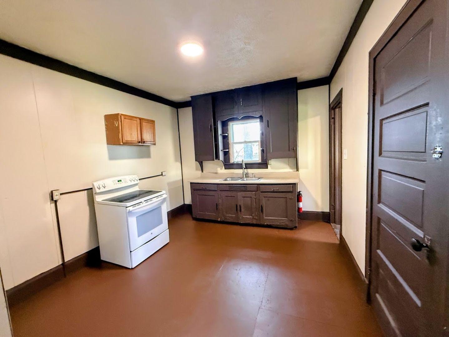 2048 2nd St NE unit 2048 – photo 4