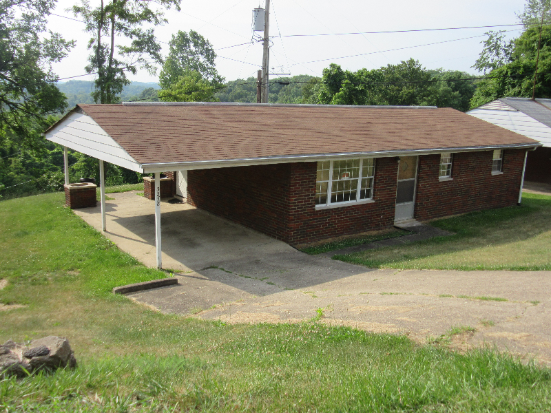 3258 8th St – photo 1