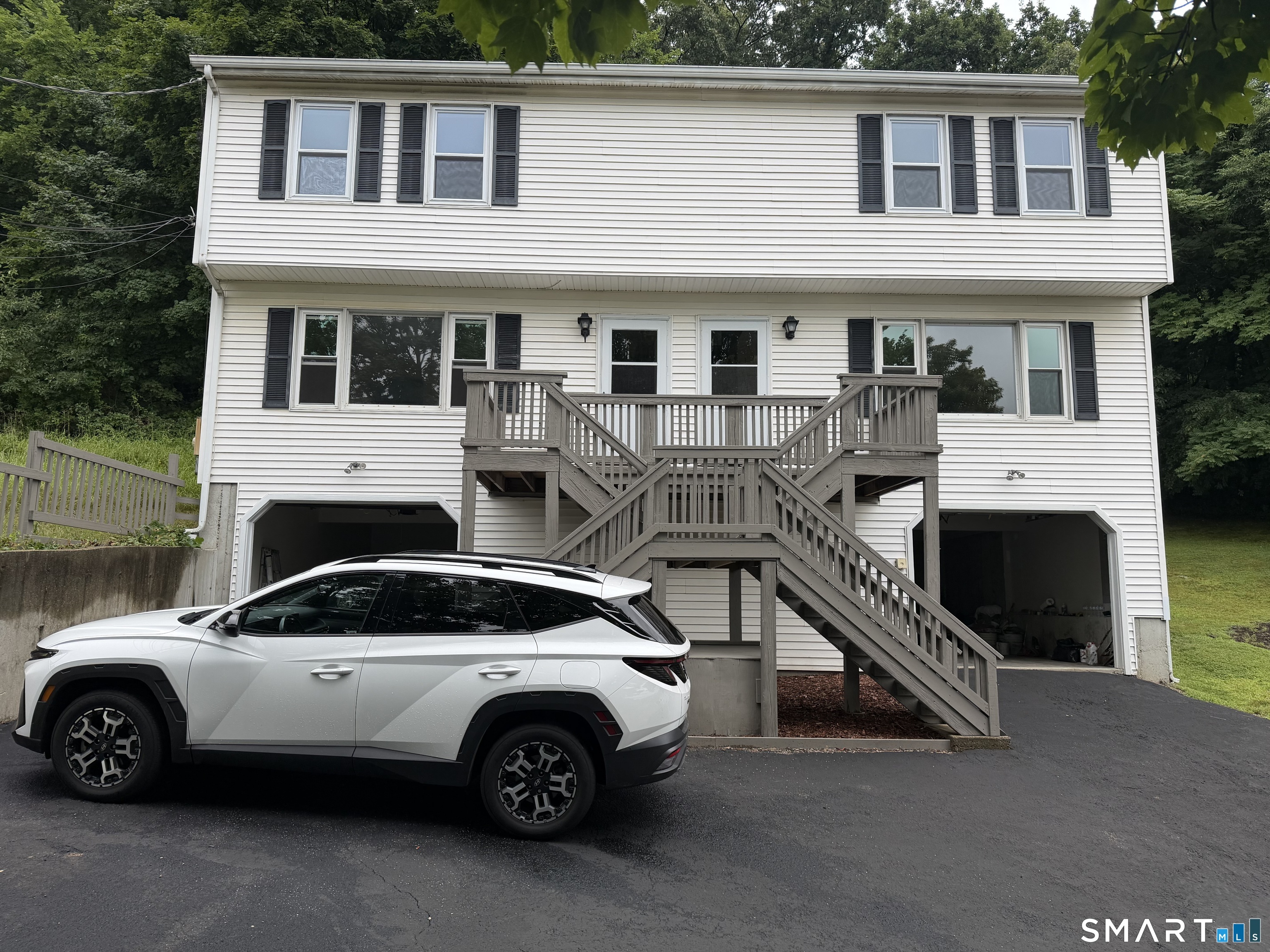 140 New Haven Ave unit A – photo 1