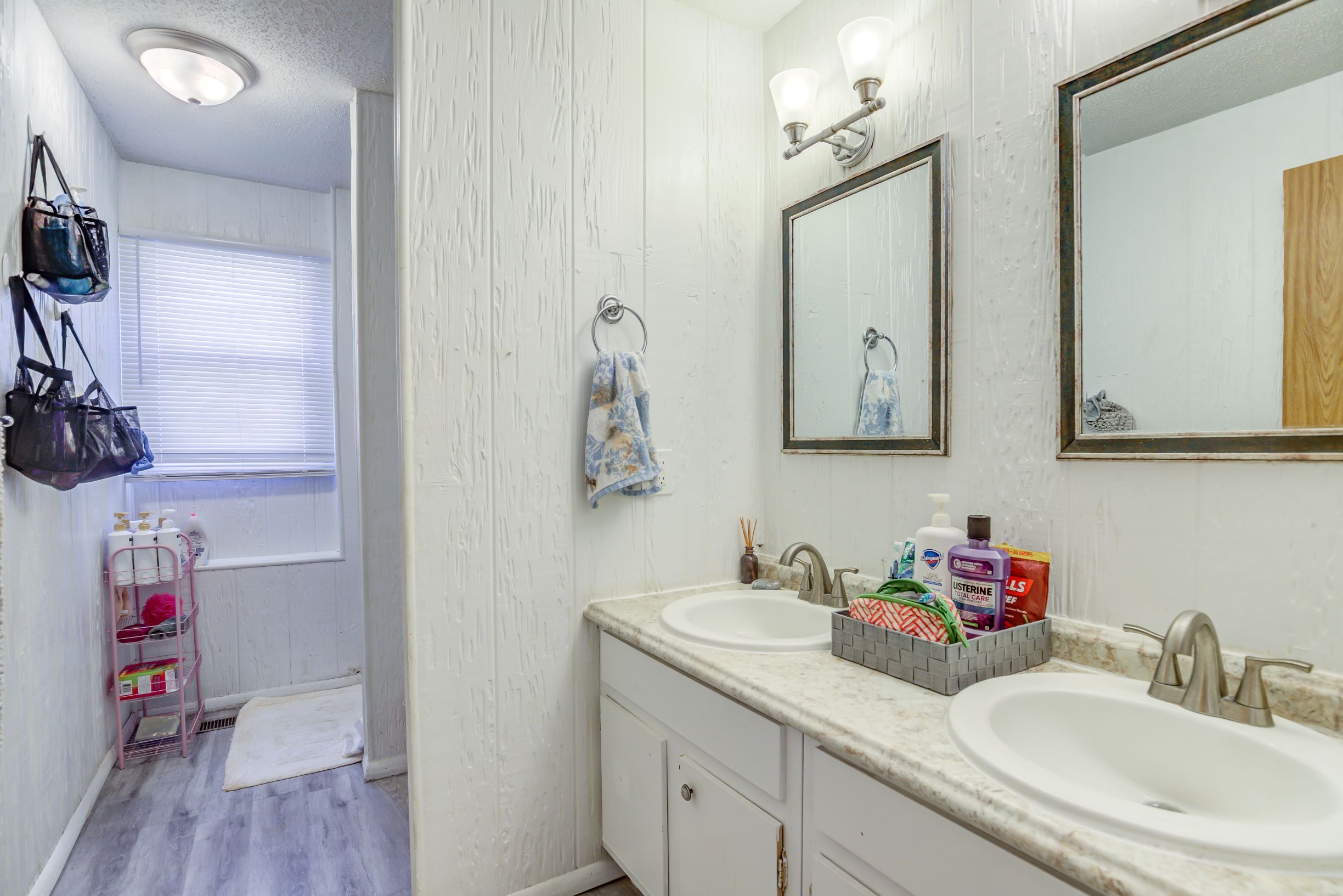 110 Homestead Ave – photo 2
