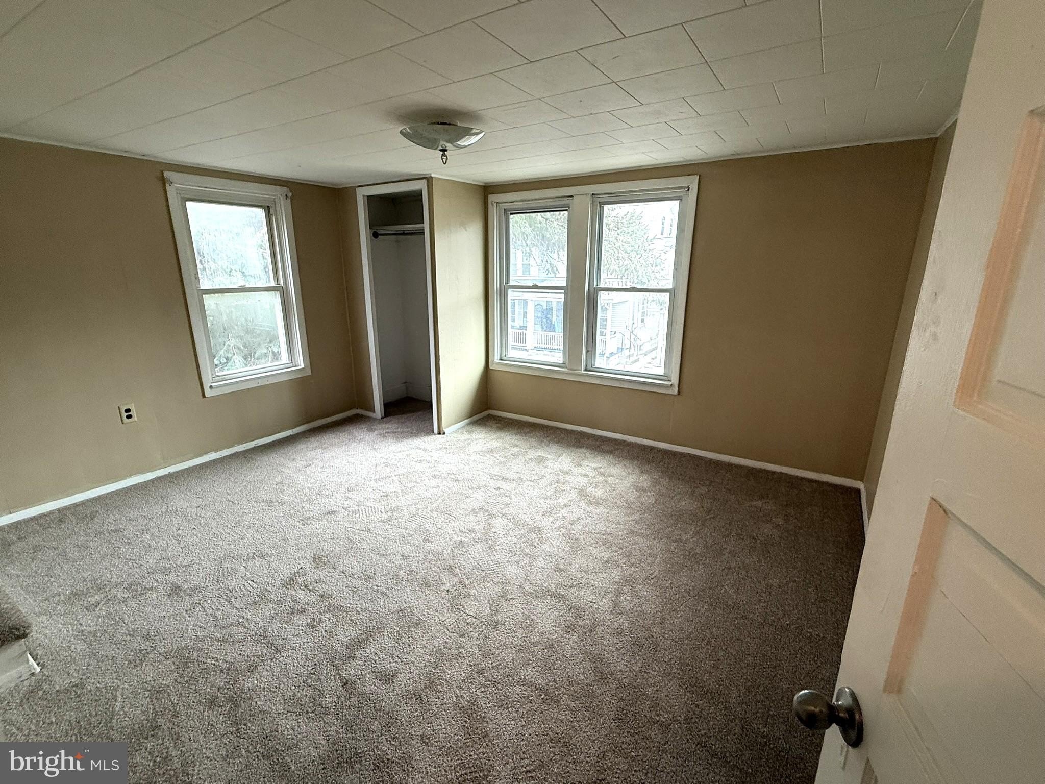 329 Duke St – photo 4