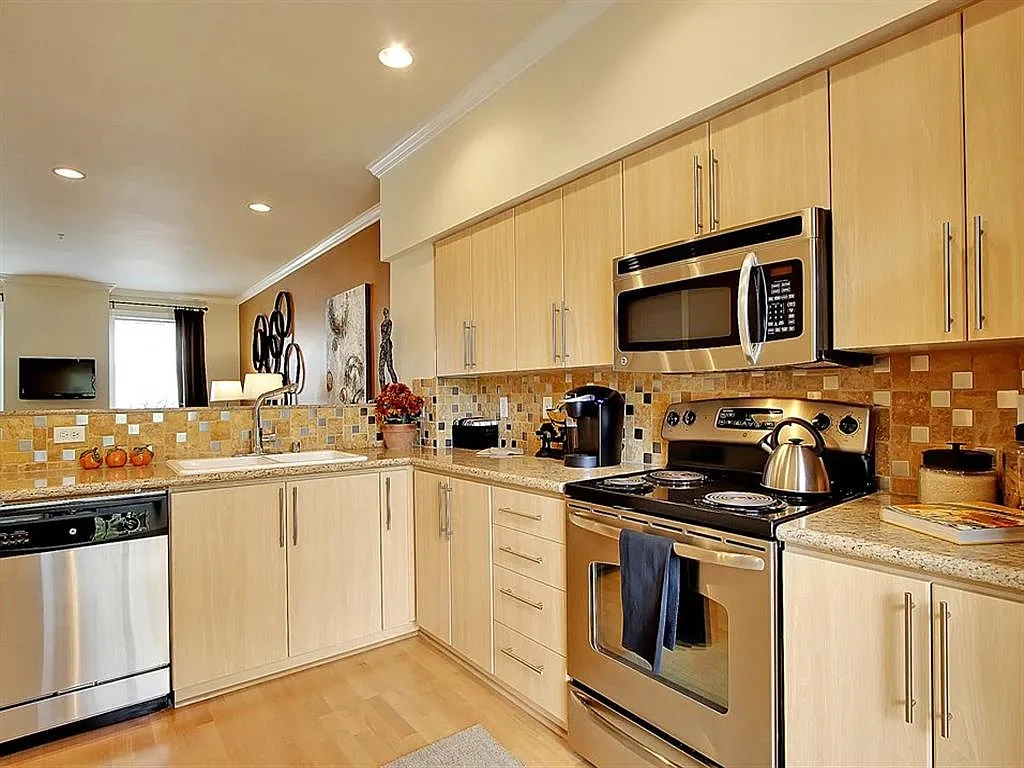 Northshore Townhomes – photo 2