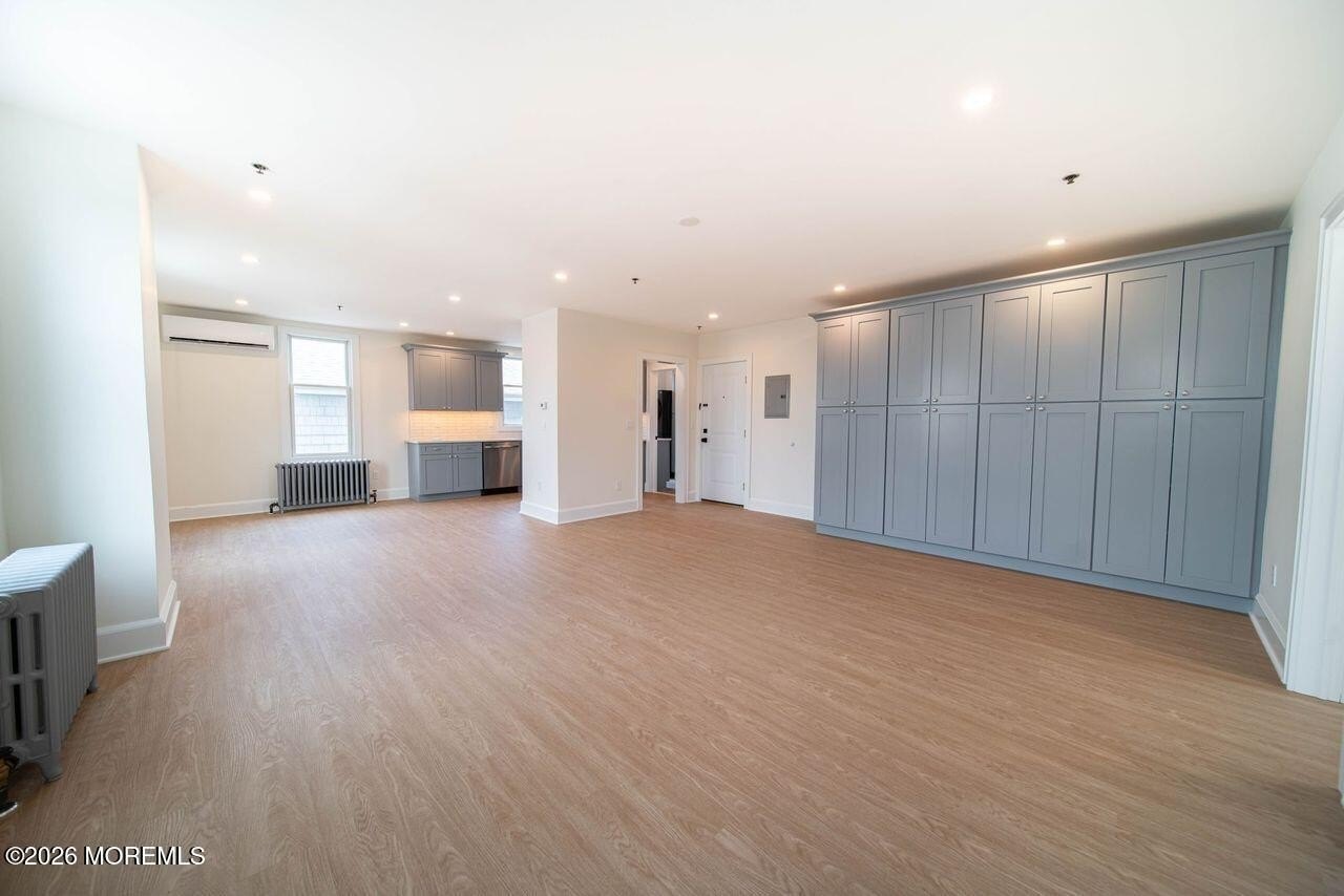 1125 E Ocean Ave #2A – photo 3