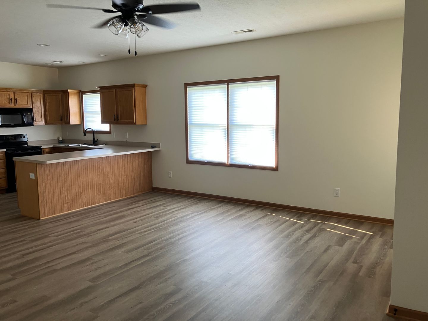 1023 Laurel Tree Ct unit 1023-D Laurel Tree Ct – photo 3