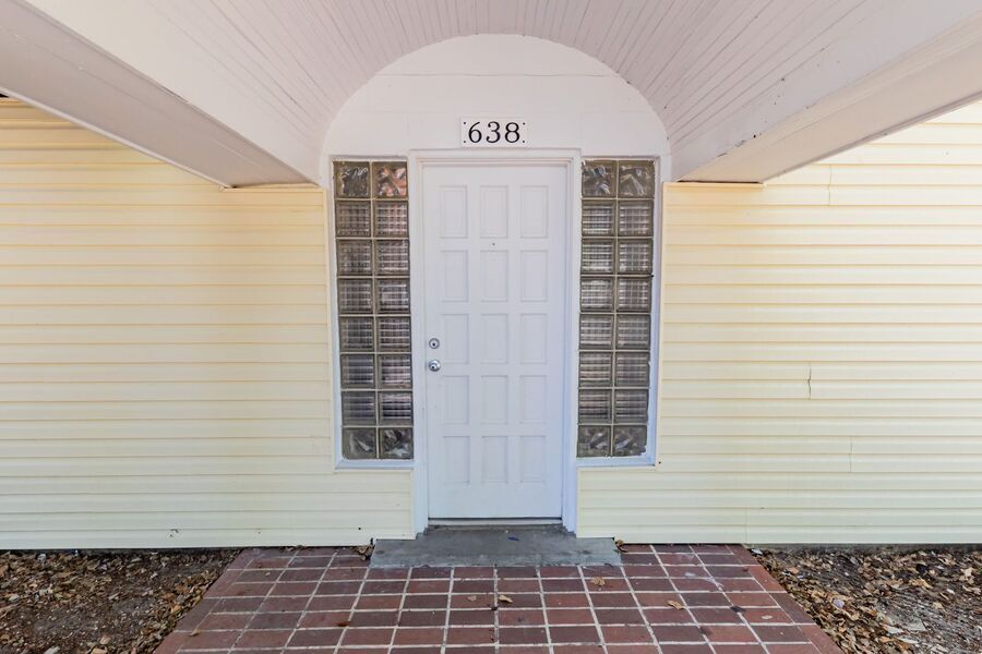 638 W Central Ave – photo 1