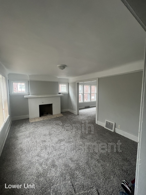 5342 Oregon St – photo 2