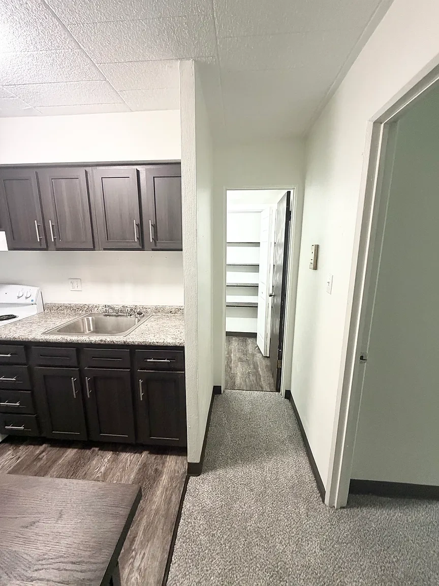 Essex House – photo 3