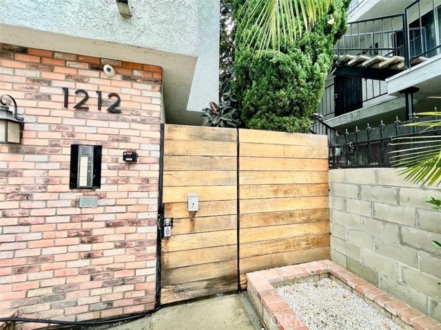 1212 Gladys Ave unit 303 – photo 2