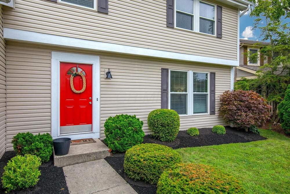 6887 Running Deer Pl – photo 3